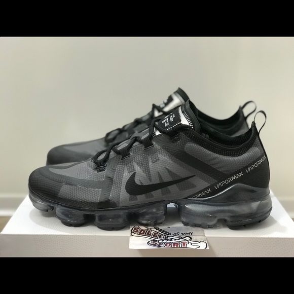 NEW Nike Air Vapormax 2019 Running Flyknit Black NWT nike running shoes price, Nike air max flyknits women black